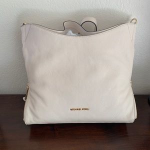 🔥SALE🔥 NWT Michael Kors Bag